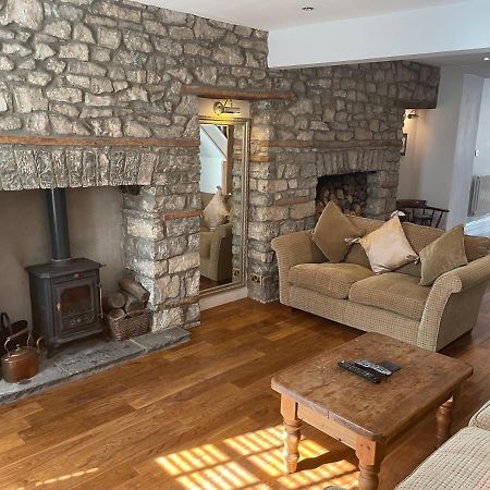 17 Eastgate Villa Cowbridge Buitenkant foto