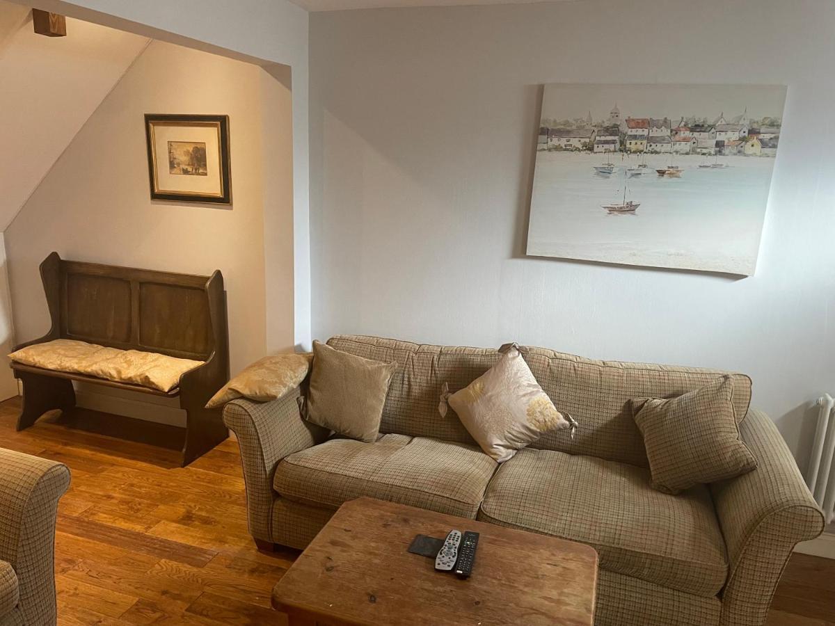 17 Eastgate Villa Cowbridge Buitenkant foto