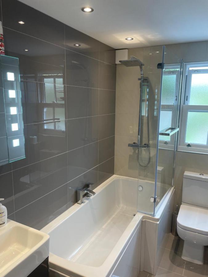 17 Eastgate Villa Cowbridge Buitenkant foto